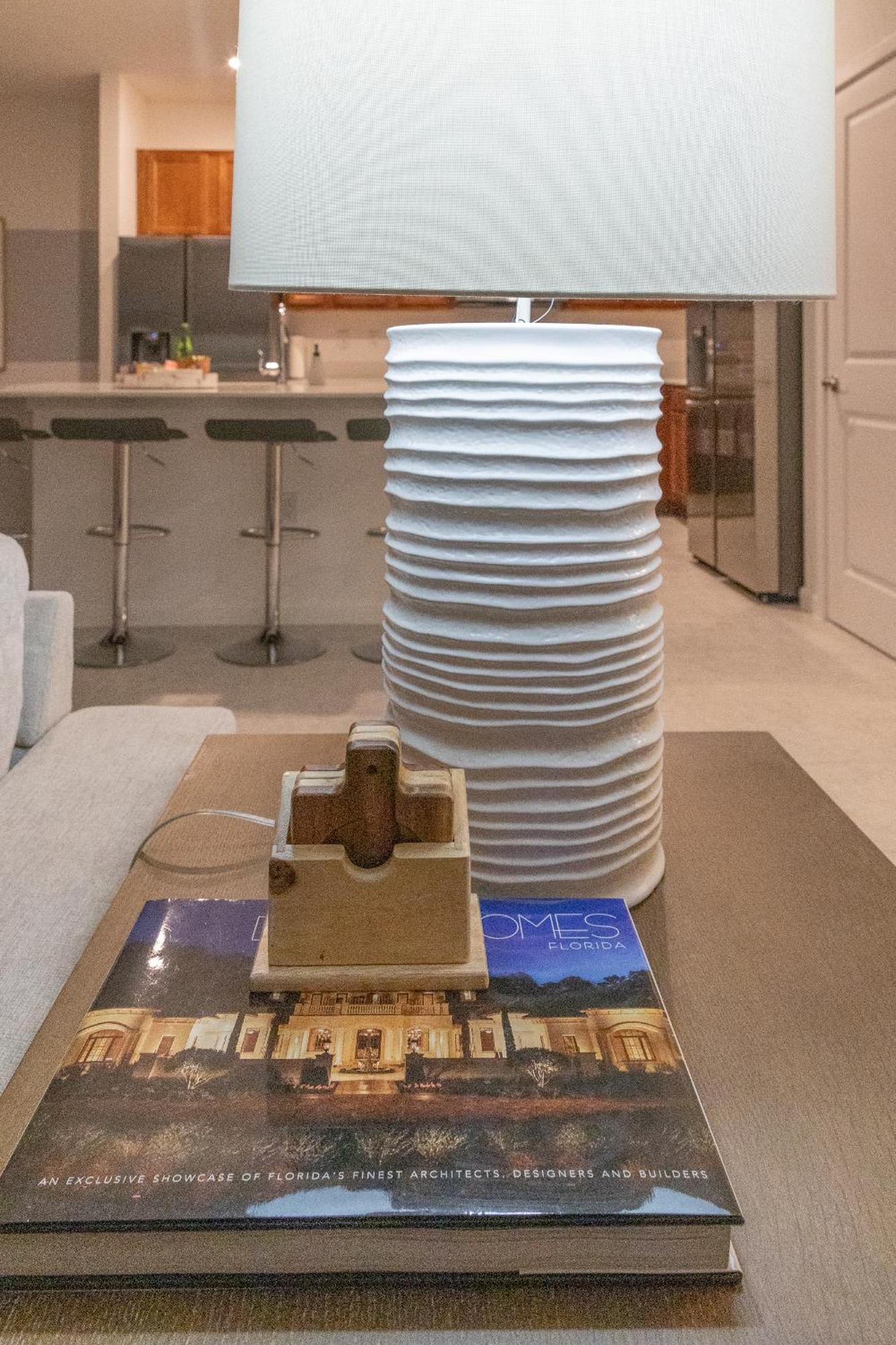 Waterfront Brand New Modern Luxury 8 Bedroom Pool House! Sleeps 16 Киссимми Экстерьер фото
